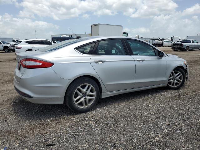 Photo 2 VIN: 3FA6P0H79GR331361 - FORD FUSION SE 