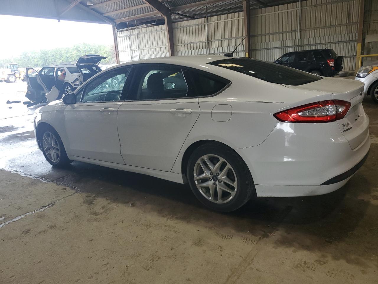 Photo 1 VIN: 3FA6P0H79GR358947 - FORD FUSION 