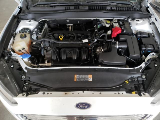 Photo 6 VIN: 3FA6P0H79GR396386 - FORD FUSION SE 