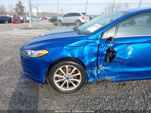 Photo 5 VIN: 3FA6P0H79HR104348 - FORD FUSION 