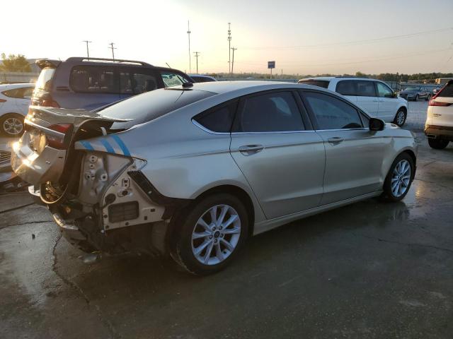 Photo 2 VIN: 3FA6P0H79HR120453 - FORD FUSION SE 