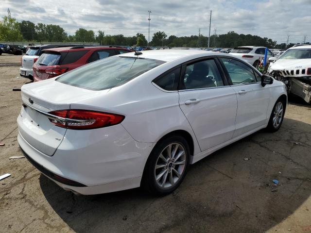 Photo 2 VIN: 3FA6P0H79HR131310 - FORD FUSION SE 