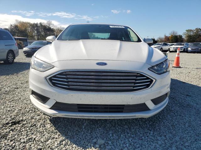 Photo 4 VIN: 3FA6P0H79HR154523 - FORD FUSION SE 