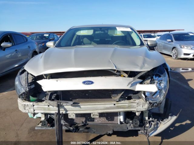 Photo 5 VIN: 3FA6P0H79HR215756 - FORD FUSION 