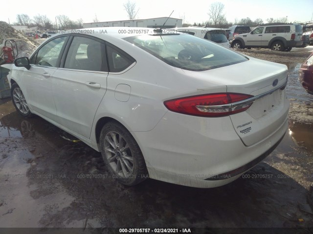 Photo 2 VIN: 3FA6P0H79HR220746 - FORD FUSION 