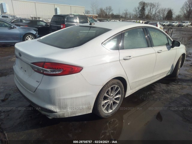 Photo 3 VIN: 3FA6P0H79HR220746 - FORD FUSION 