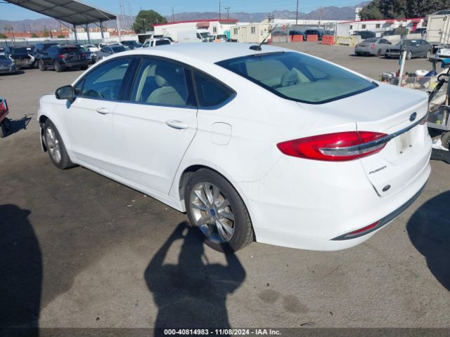 Photo 2 VIN: 3FA6P0H79HR278131 - FORD FUSION 