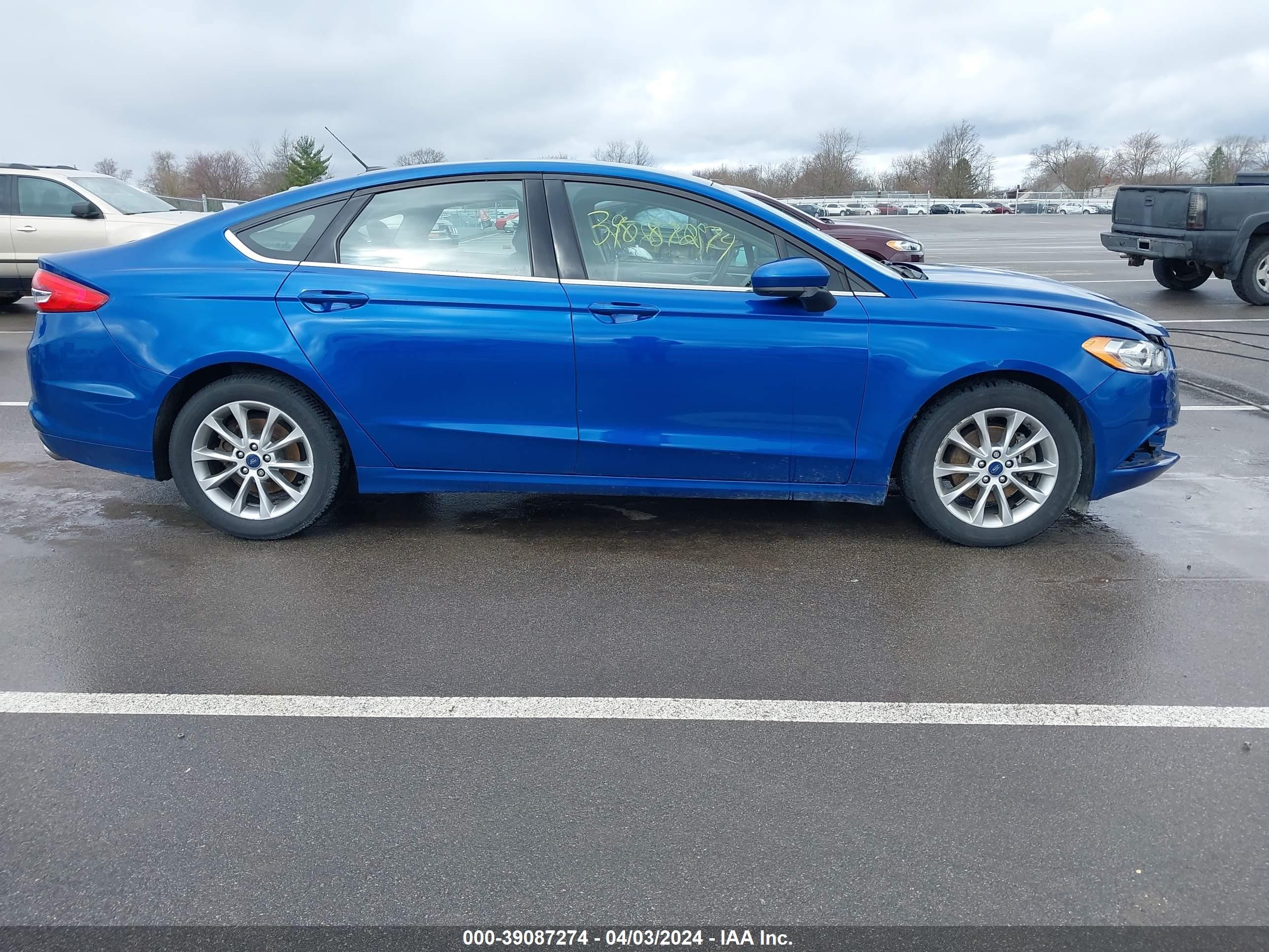 Photo 13 VIN: 3FA6P0H79HR305246 - FORD FUSION 