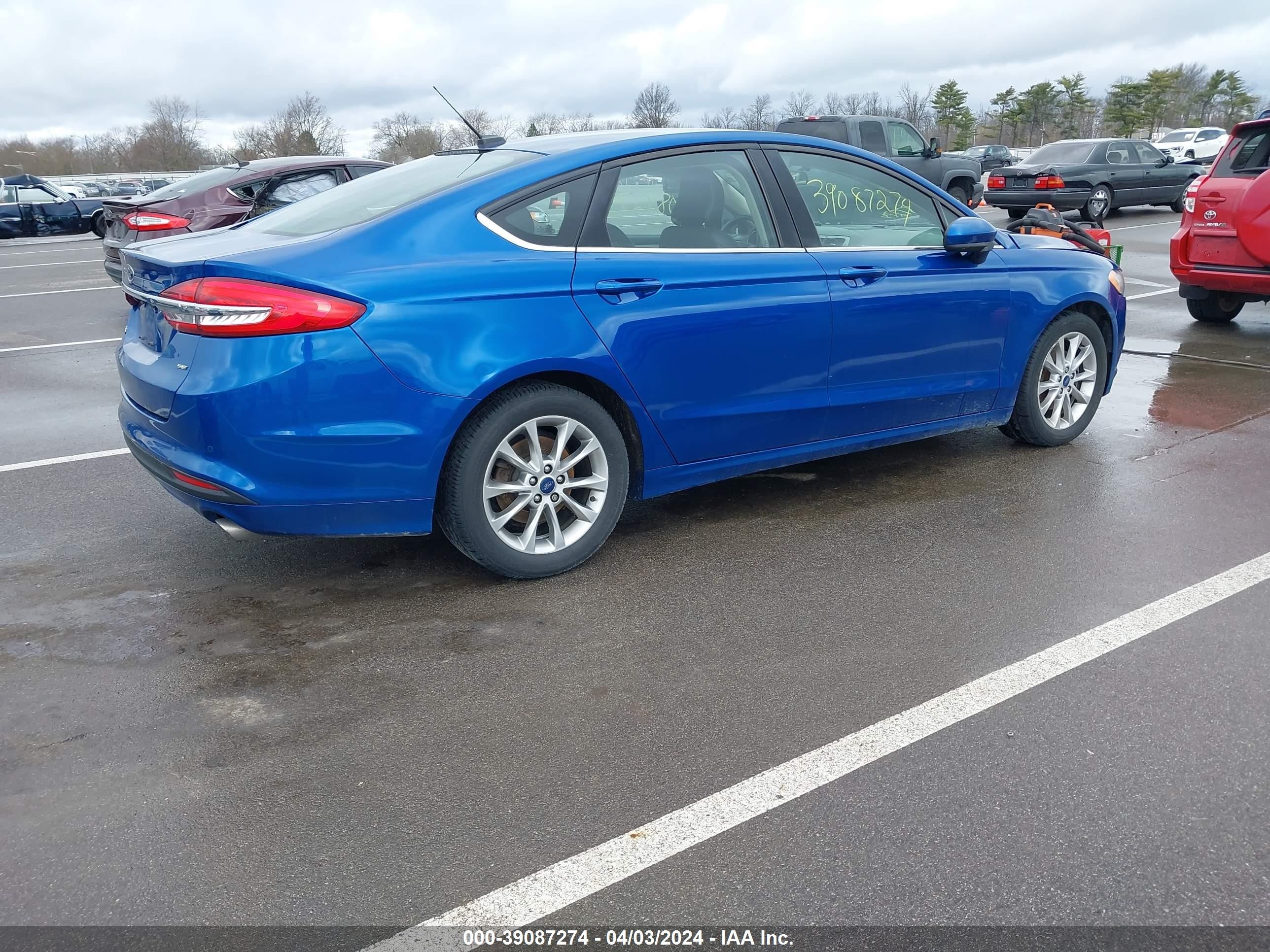 Photo 3 VIN: 3FA6P0H79HR305246 - FORD FUSION 