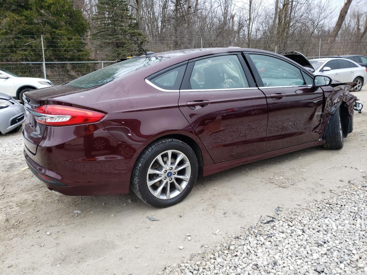 Photo 2 VIN: 3FA6P0H79HR394543 - FORD FUSION 