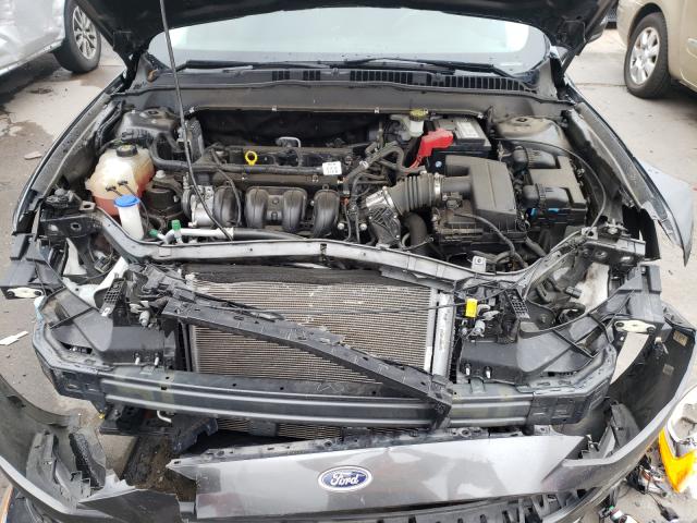 Photo 6 VIN: 3FA6P0H79HR398883 - FORD FUSION SE 