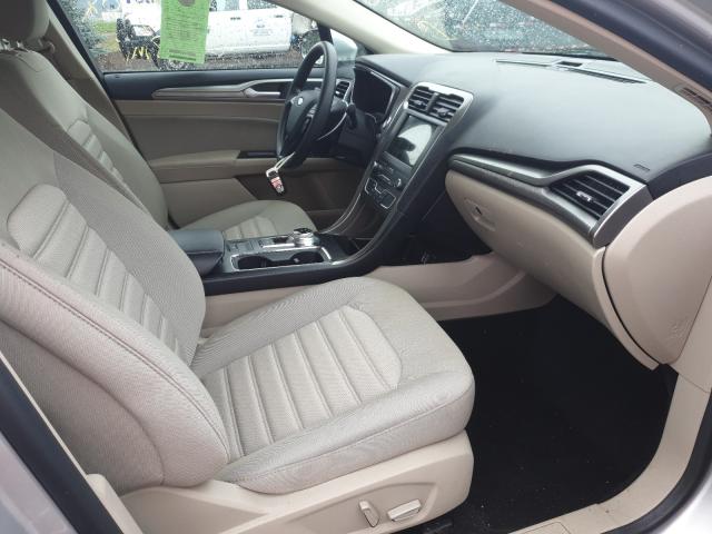 Photo 4 VIN: 3FA6P0H79KR218471 - FORD FUSION SE 