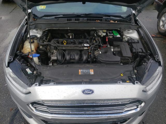 Photo 6 VIN: 3FA6P0H7XDR114056 - FORD FUSION SE 