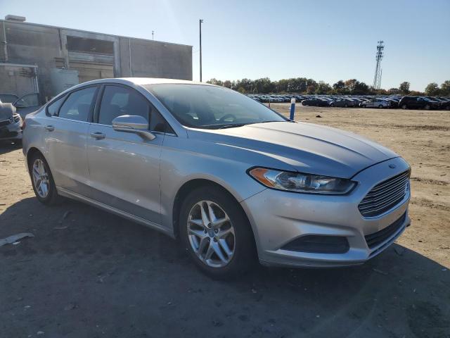 Photo 3 VIN: 3FA6P0H7XDR117071 - FORD FUSION 