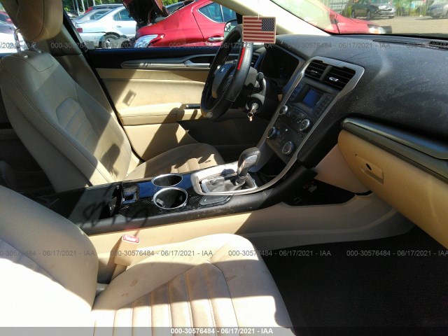 Photo 4 VIN: 3FA6P0H7XDR180994 - FORD FUSION 