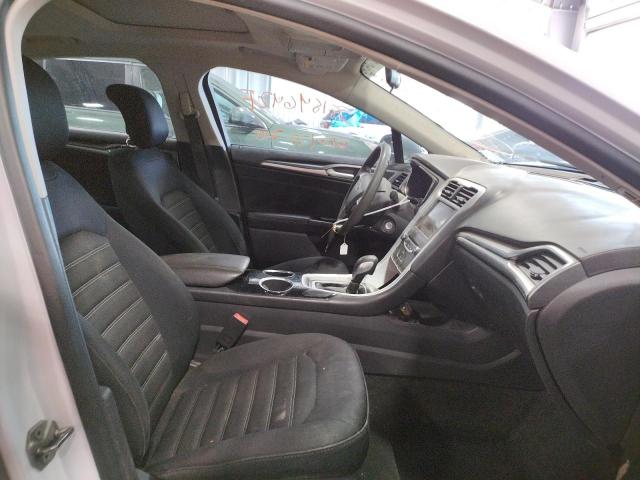 Photo 4 VIN: 3FA6P0H7XDR235105 - FORD FUSION SE 