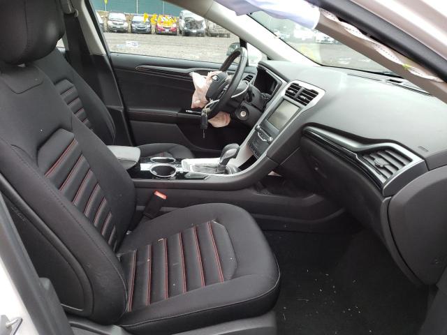 Photo 4 VIN: 3FA6P0H7XDR371816 - FORD FUSION SE 