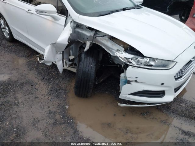 Photo 5 VIN: 3FA6P0H7XER144028 - FORD FUSION 