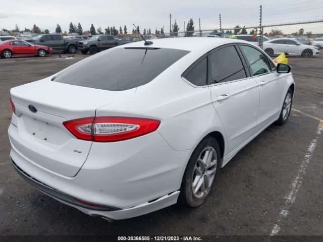 Photo 3 VIN: 3FA6P0H7XER260331 - FORD FUSION 