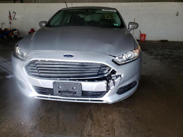 Photo 8 VIN: 3FA6P0H7XER310435 - FORD FUSION SE 