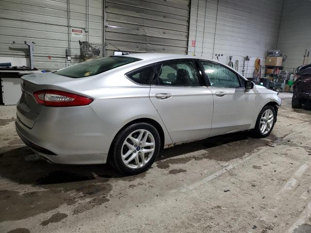 Photo 2 VIN: 3FA6P0H7XFR213950 - FORD FUSION SE 