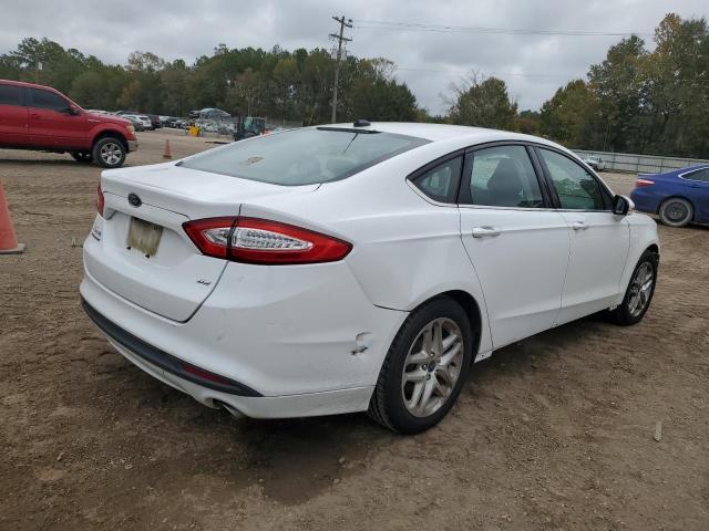 Photo 2 VIN: 3FA6P0H7XFR227847 - FORD FUSION 