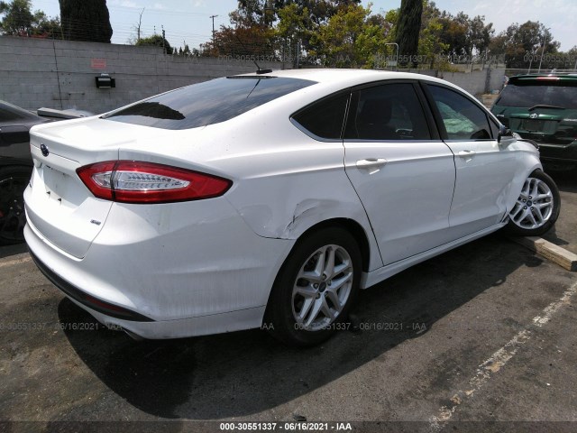 Photo 3 VIN: 3FA6P0H7XFR228948 - FORD FUSION 