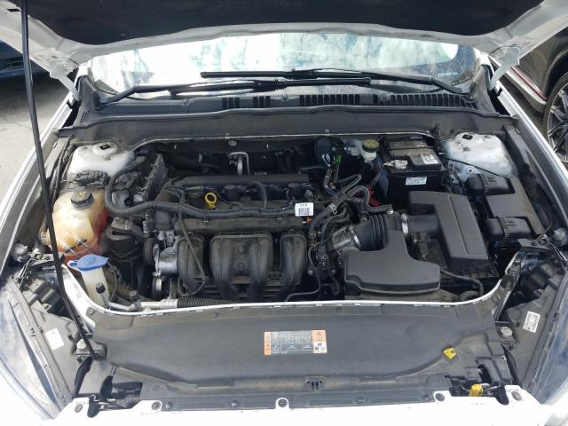 Photo 6 VIN: 3FA6P0H7XFR239965 - FORD FUSION SE 