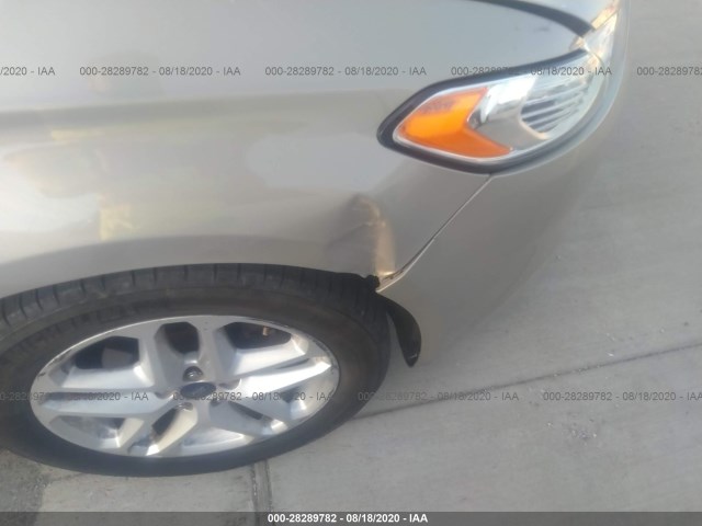 Photo 5 VIN: 3FA6P0H7XFR265787 - FORD FUSION 