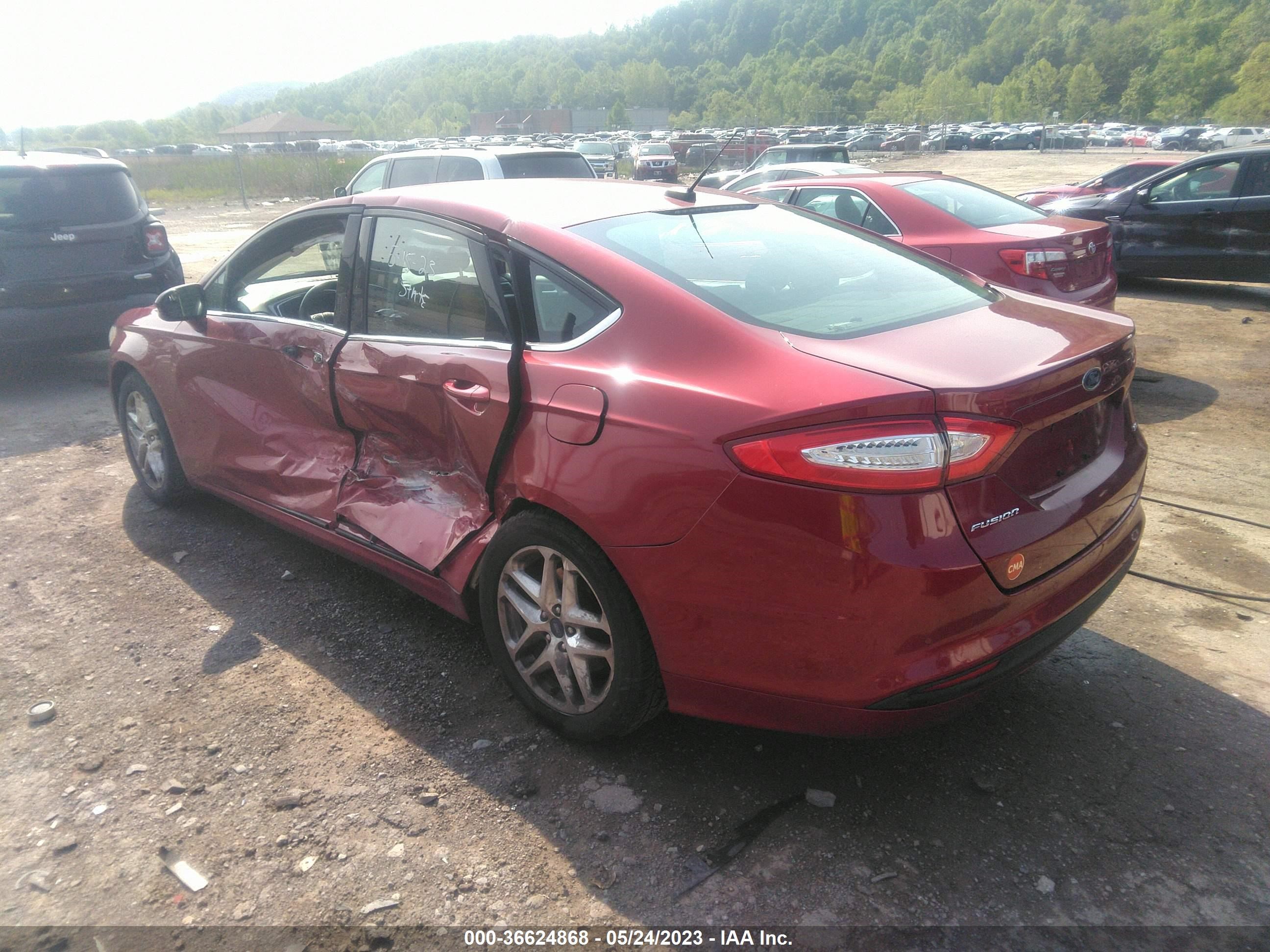 Photo 2 VIN: 3FA6P0H7XGR108567 - FORD FUSION 