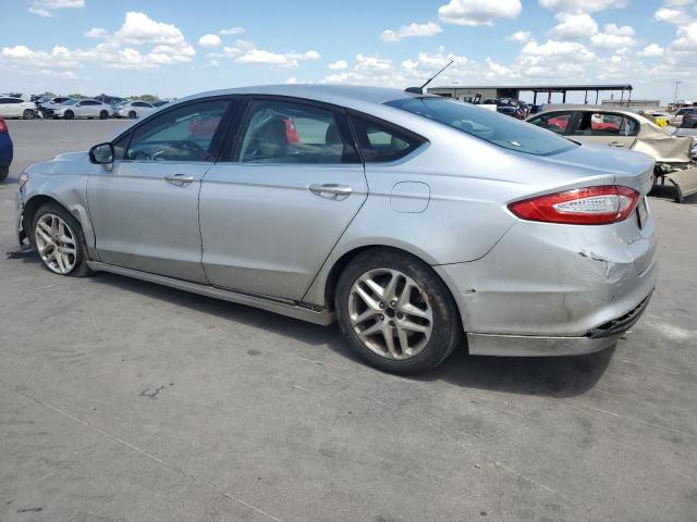 Photo 1 VIN: 3FA6P0H7XGR144727 - FORD FUSION SE 