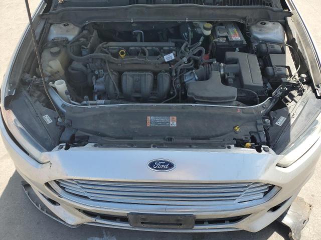 Photo 10 VIN: 3FA6P0H7XGR144727 - FORD FUSION SE 