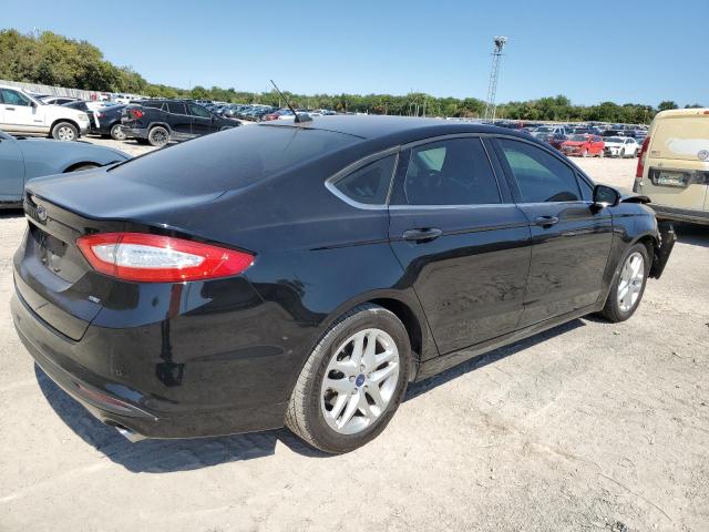 Photo 2 VIN: 3FA6P0H7XGR200617 - FORD FUSION SE 