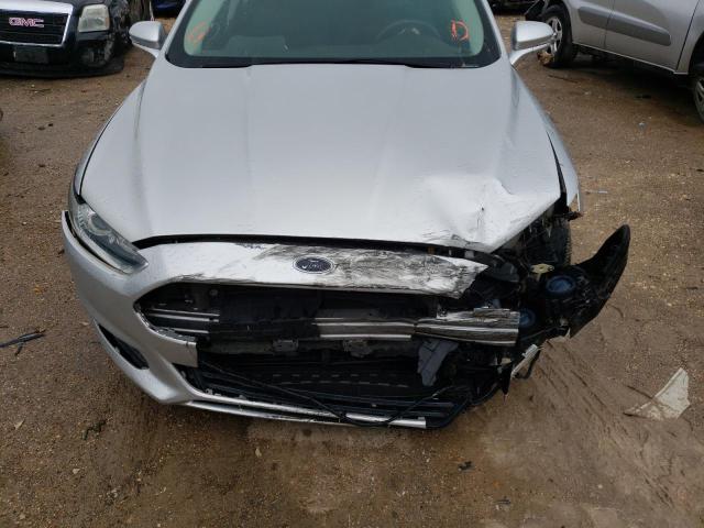 Photo 8 VIN: 3FA6P0H7XGR210872 - FORD FUSION SE 