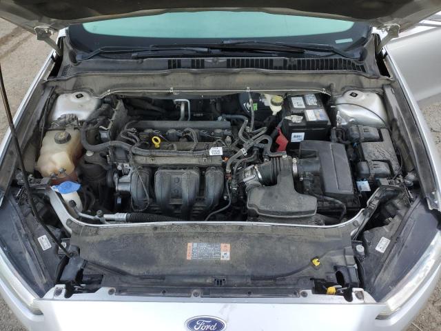 Photo 10 VIN: 3FA6P0H7XGR231396 - FORD FUSION SE 