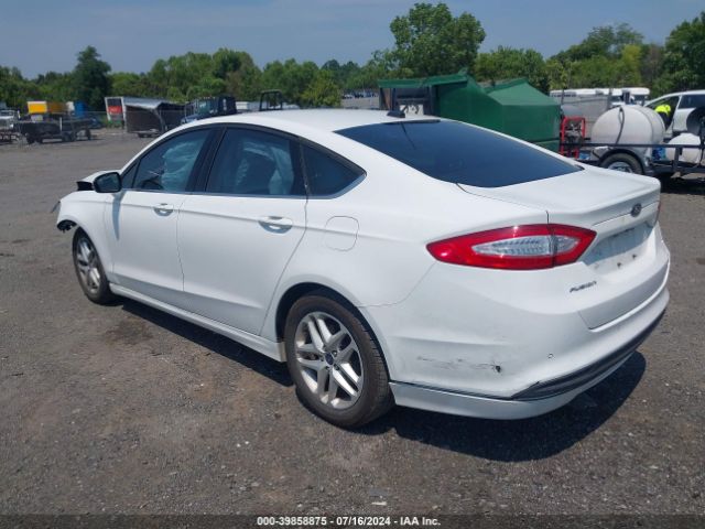 Photo 2 VIN: 3FA6P0H7XGR252992 - FORD FUSION 