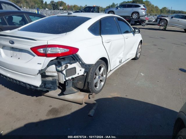 Photo 5 VIN: 3FA6P0H7XGR254421 - FORD FUSION 