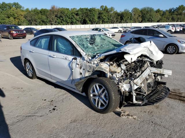 Photo 3 VIN: 3FA6P0H7XGR262311 - FORD FUSION SE 