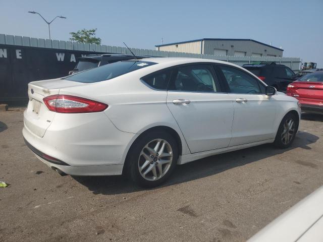 Photo 2 VIN: 3FA6P0H7XGR294790 - FORD FUSION SE 