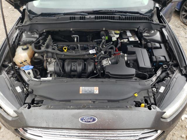 Photo 6 VIN: 3FA6P0H7XGR322622 - FORD FUSION SE 