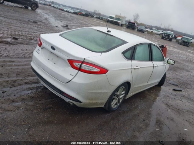 Photo 3 VIN: 3FA6P0H7XGR323611 - FORD FUSION 