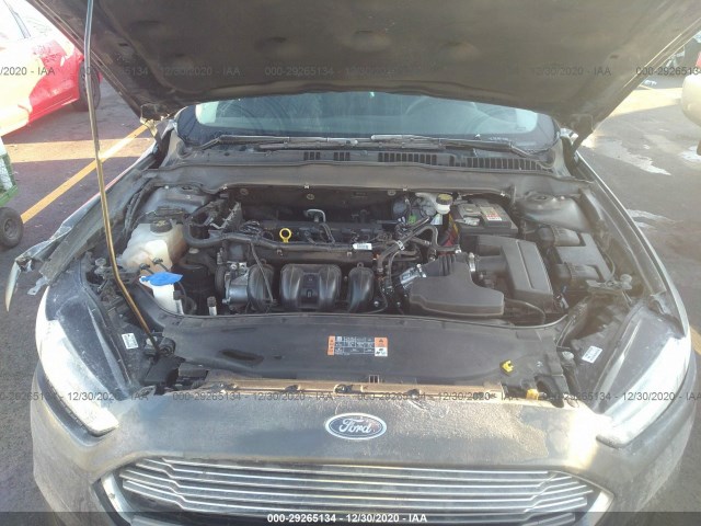 Photo 9 VIN: 3FA6P0H7XGR343521 - FORD FUSION 