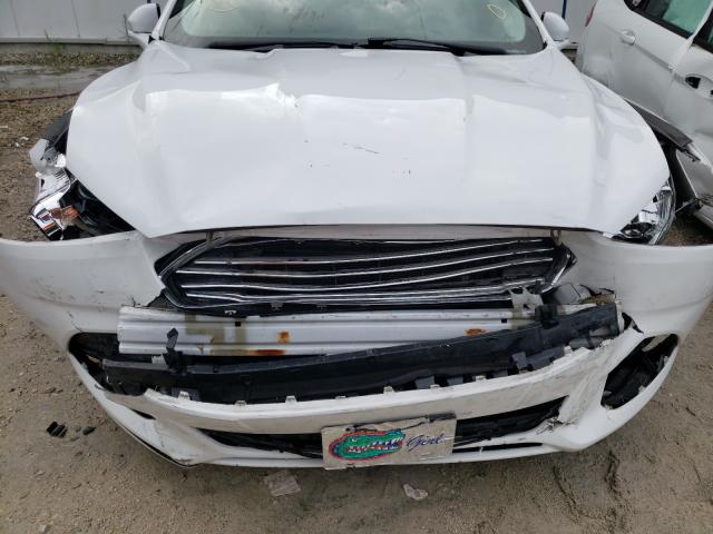 Photo 8 VIN: 3FA6P0H7XGR351358 - FORD FUSION SE 