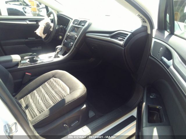 Photo 4 VIN: 3FA6P0H7XGR367088 - FORD FUSION 