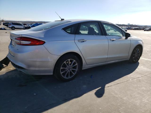 Photo 2 VIN: 3FA6P0H7XHR146740 - FORD FUSION SE 