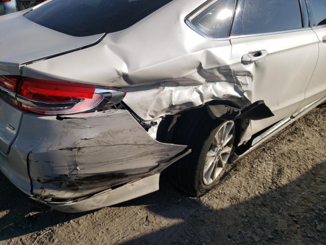 Photo 8 VIN: 3FA6P0H7XHR153655 - FORD FUSION SE 