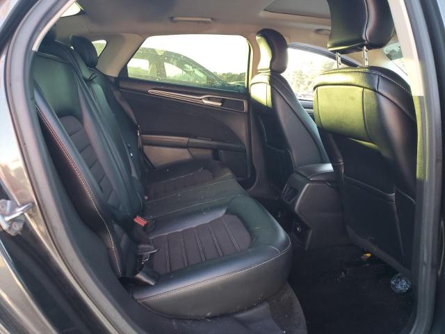 Photo 9 VIN: 3FA6P0H7XHR175168 - FORD FUSION SE 