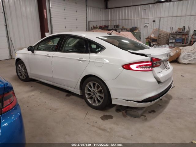 Photo 2 VIN: 3FA6P0H7XHR183853 - FORD FUSION 