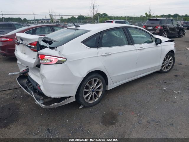 Photo 3 VIN: 3FA6P0H7XHR212610 - FORD FUSION 