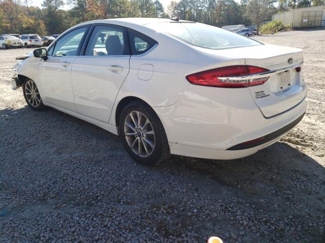 Photo 2 VIN: 3FA6P0H7XHR217757 - FORD FUSION SE 